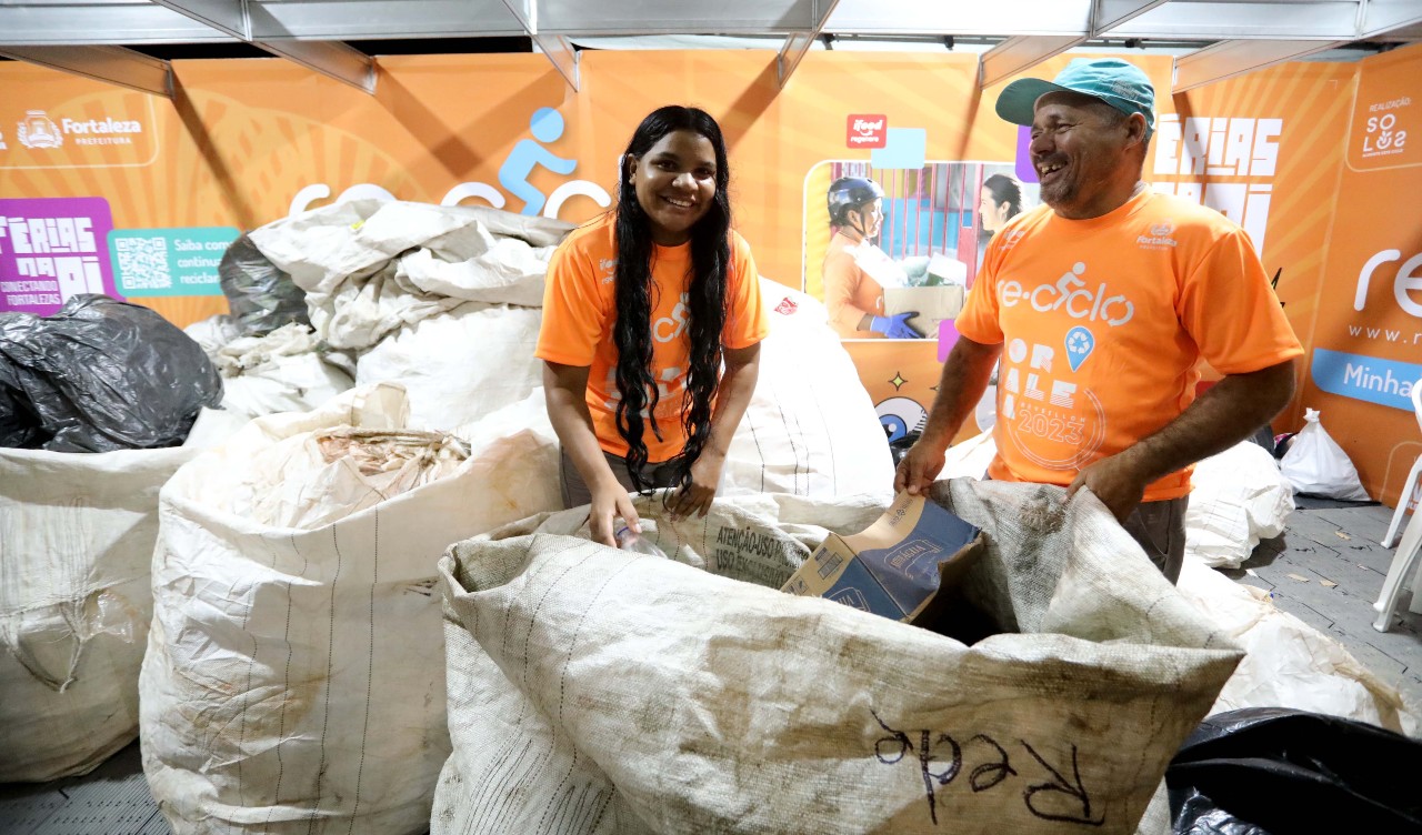 catadora Rafaela Cardoso posa para a foto